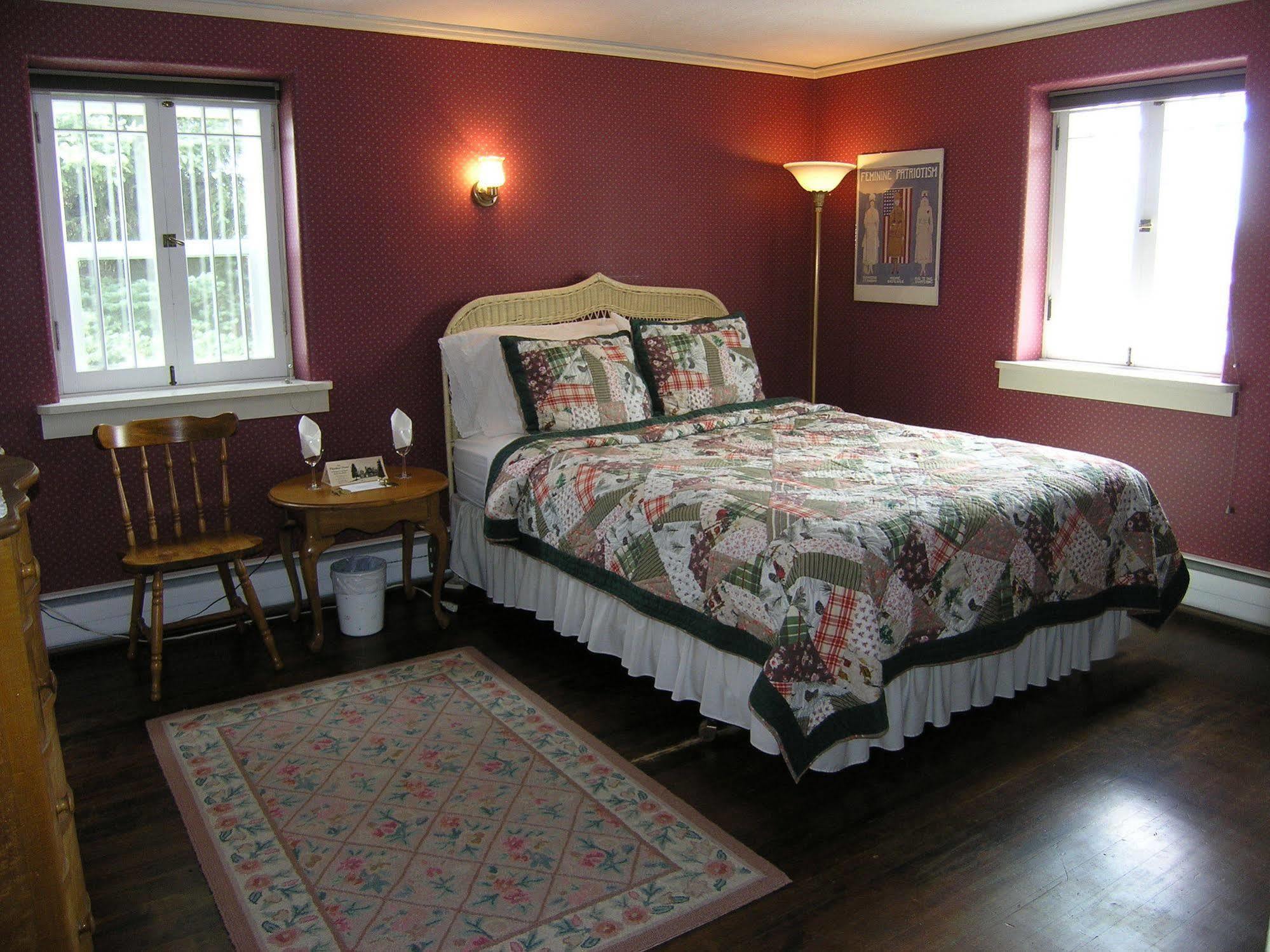פיינדייל Chambers House B&B מראה חיצוני תמונה
